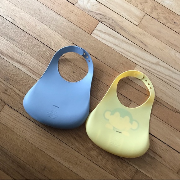 Baby Silicone Bibs (bundle) - Picture 5 of 8